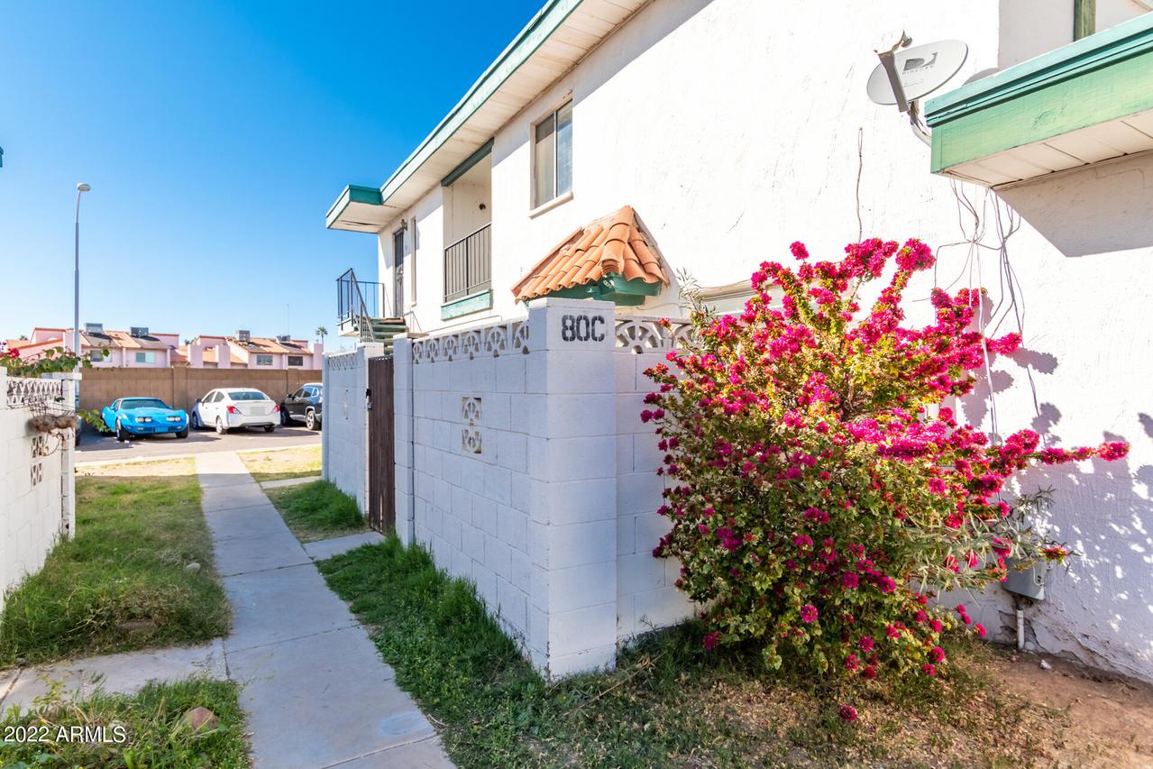 2132 W Glenrosa Ave. #C80, Phoenix, AZ 85015