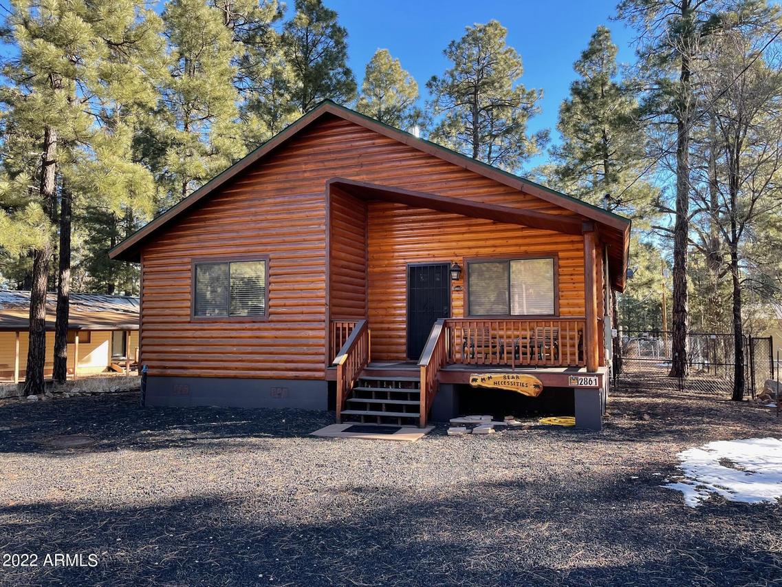 2861 Lazy Bear Tr., Overgaard, AZ 85933