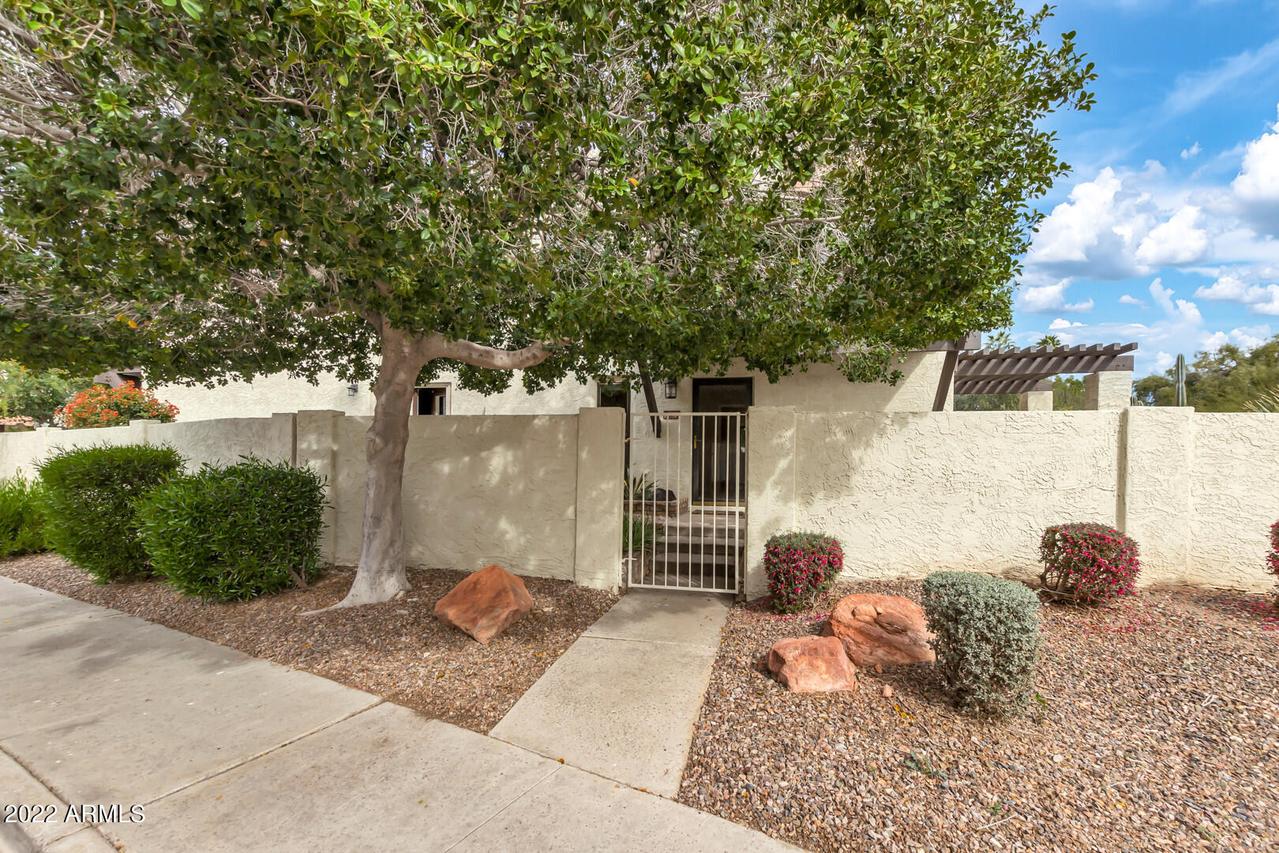 7801 N 18th Pl. #1, Phoenix, AZ 85020