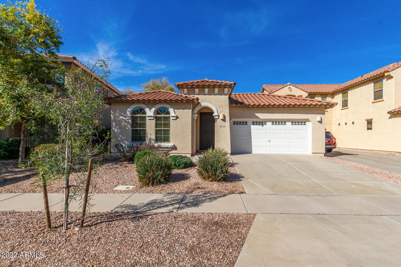 3774 E Chickadee Rd., Gilbert, AZ 85297