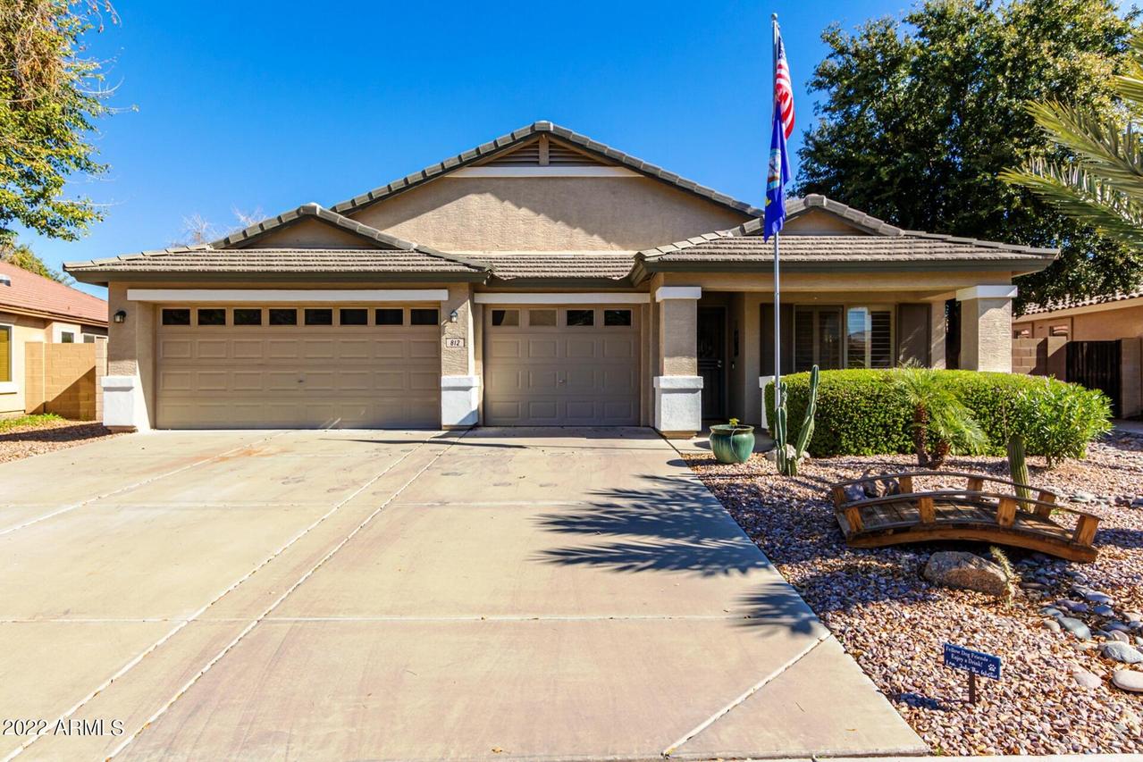 812 W Gascon Rd., San Tan Valley, AZ 85143