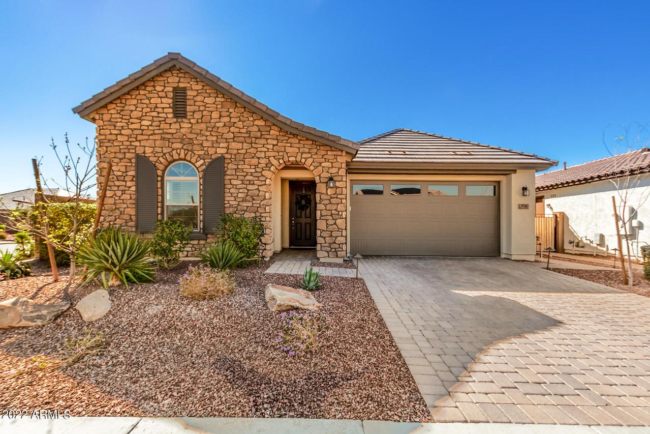 9761 W Cashman Dr., Peoria, AZ 85383