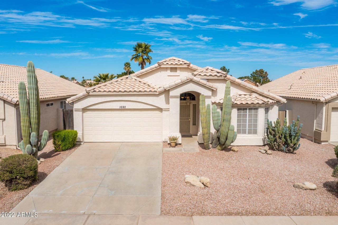 1692 W Stanford Ave., Gilbert, AZ 85233