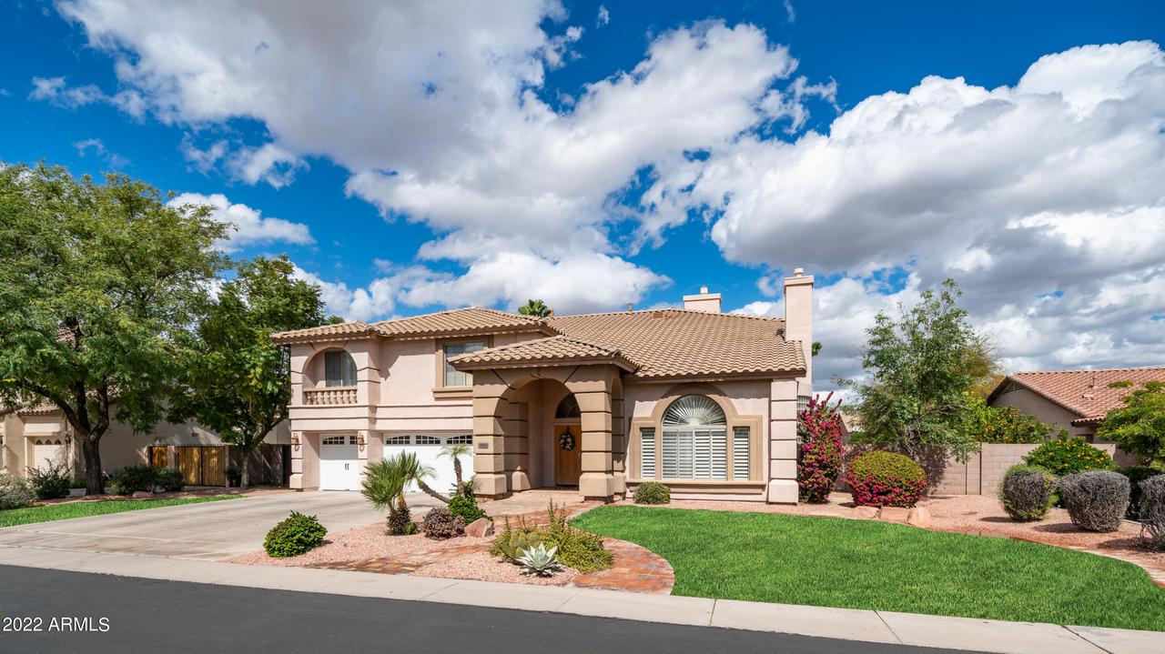 2614 W Oakland St., Chandler, AZ 85224