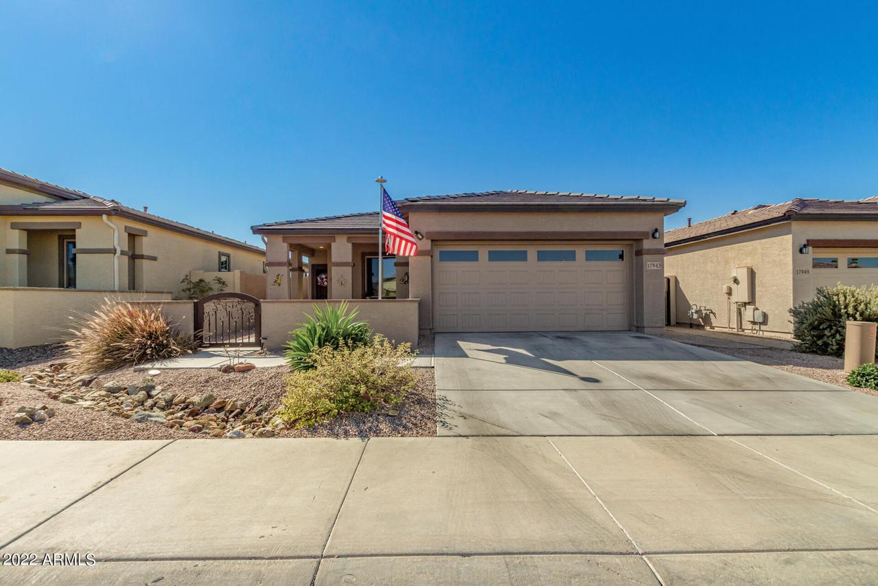 17943 W Cedarwood Ln., Goodyear, AZ 85338