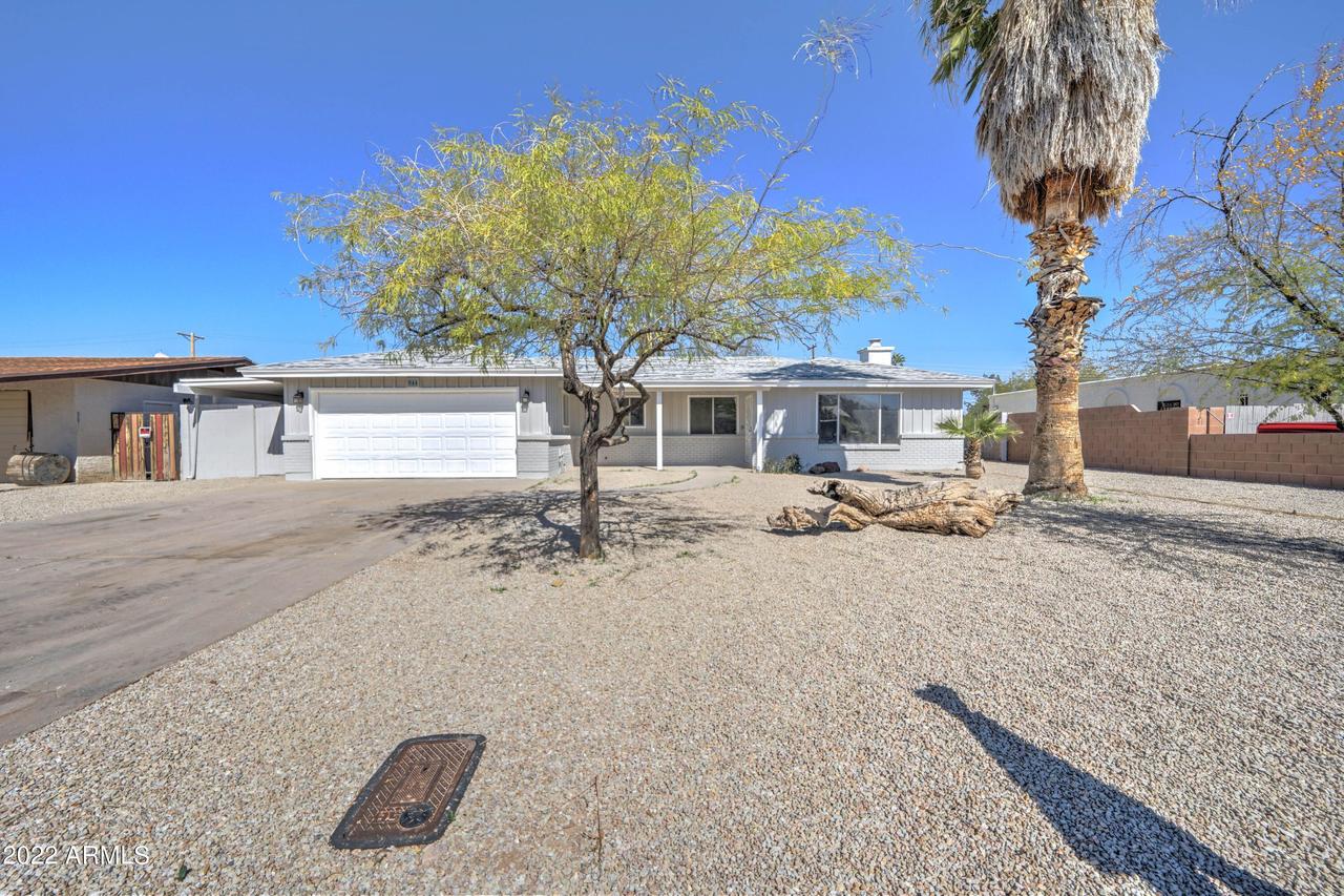 944 E Friar Ave., Apache Junction, AZ 85219
