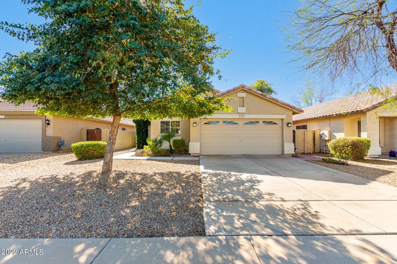 717 E Cantebria Dr., Gilbert, AZ 85296
