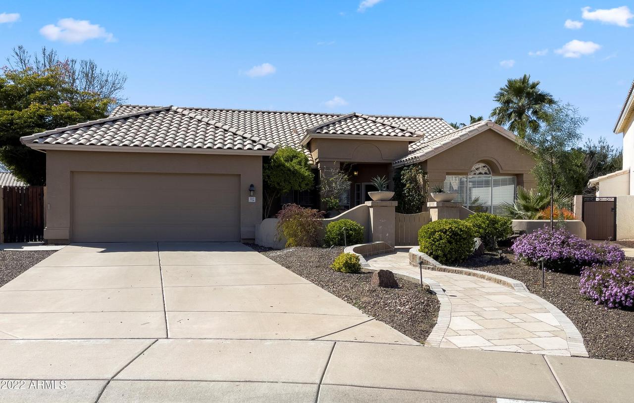 3317 E Oraibi Dr., Phoenix, AZ 85050