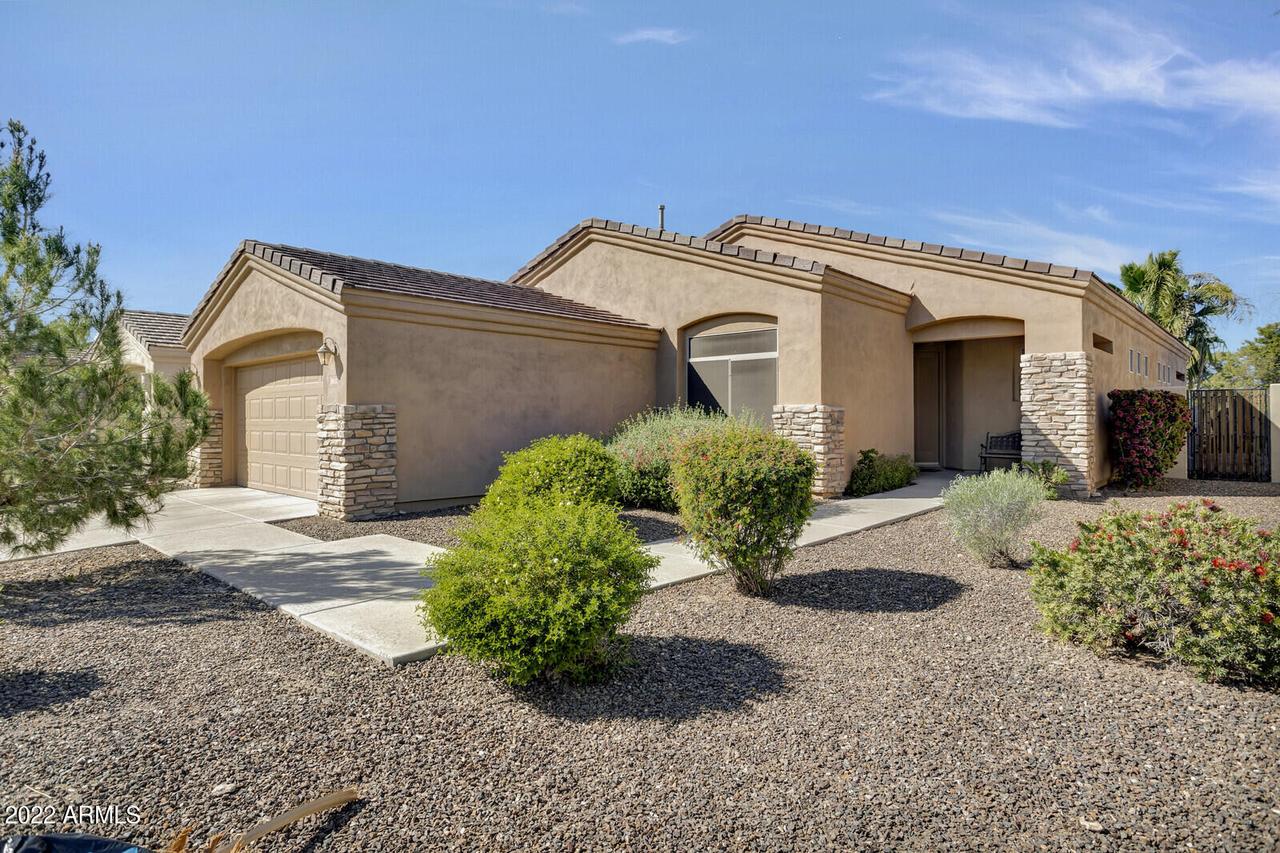 3832 E Carson Rd., Phoenix, AZ 85042