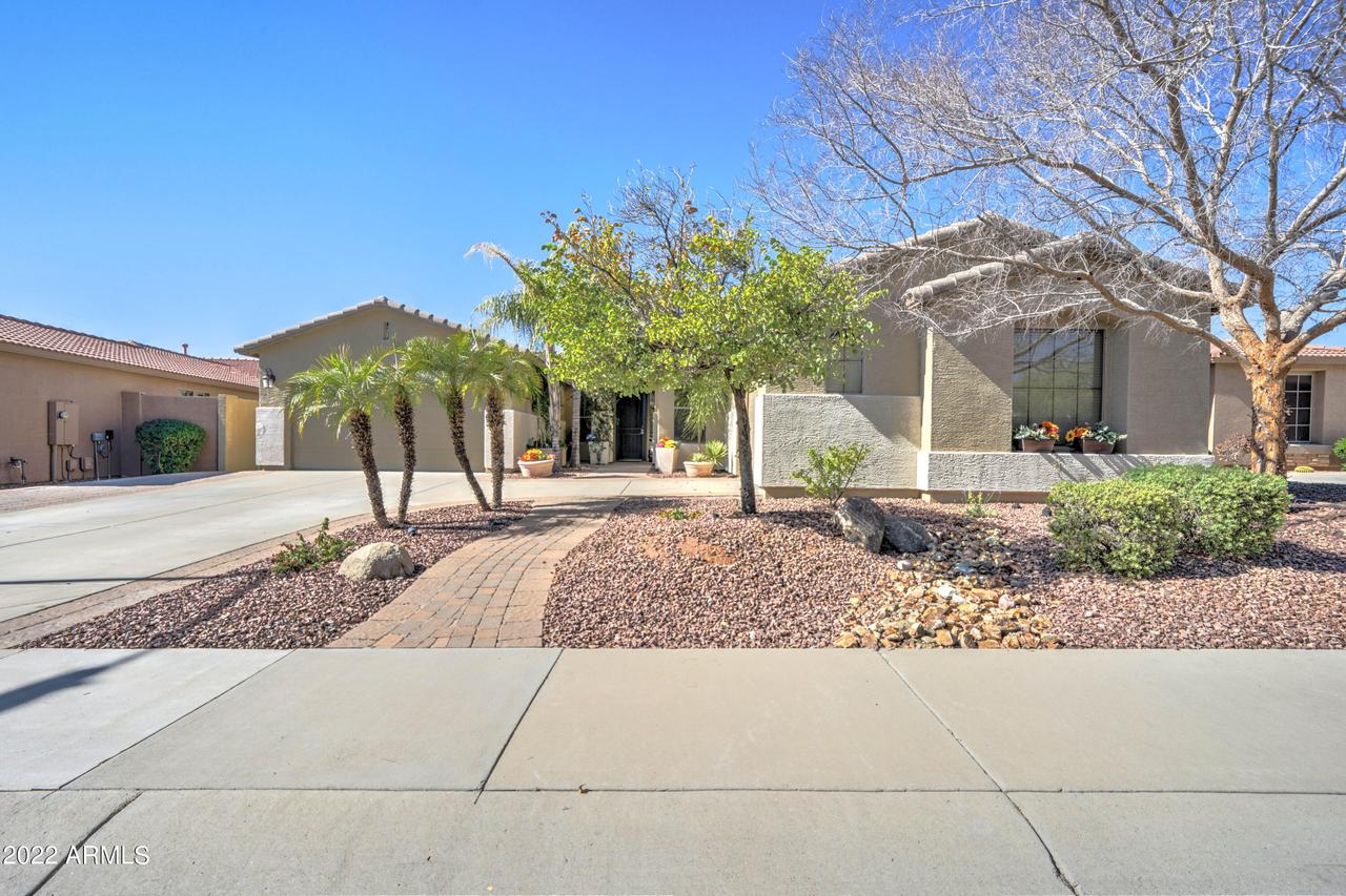 27414 N 60th Dr., Phoenix, AZ 85083