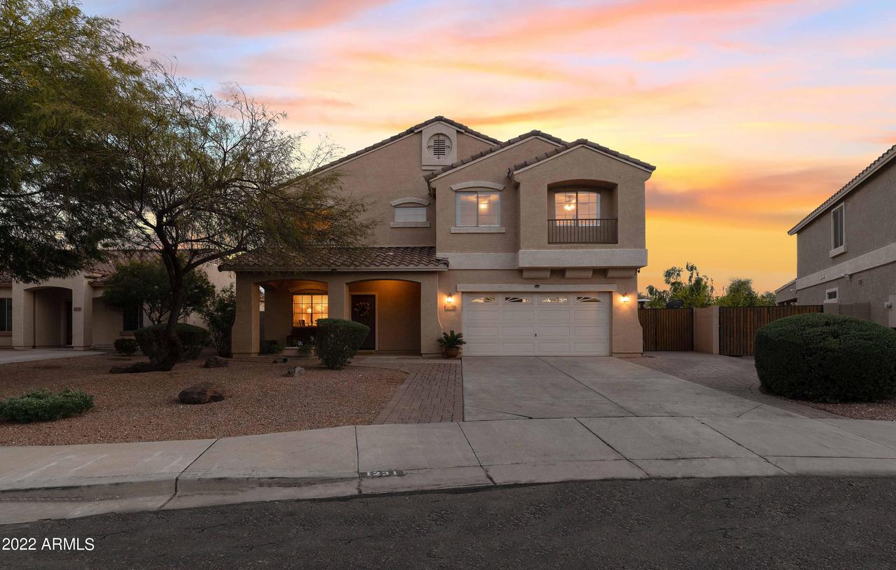 1231 E Lark St., Gilbert, AZ 85297