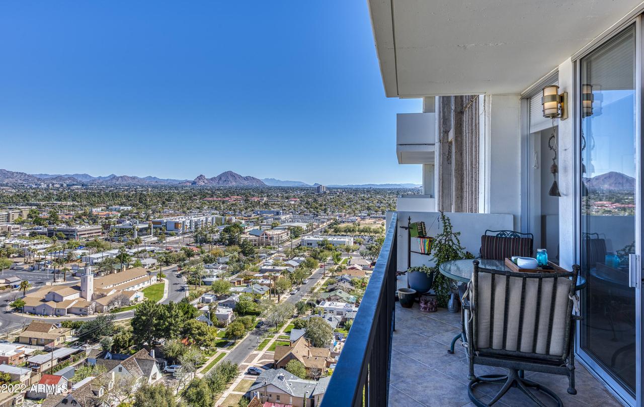 2323 N Central Ave. #2105, Phoenix, AZ 85004