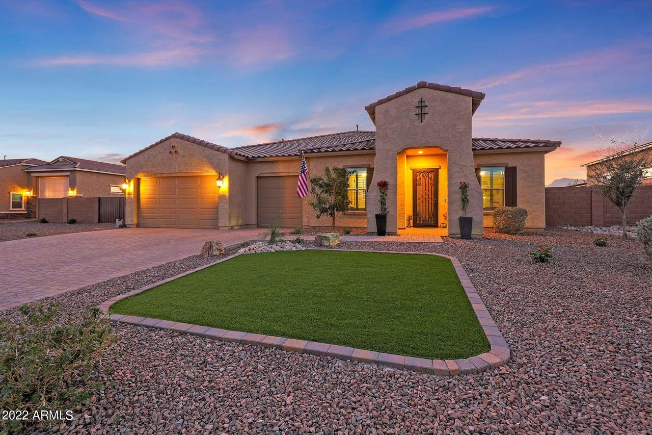 4312 N 183rd Dr., Goodyear, AZ 85395