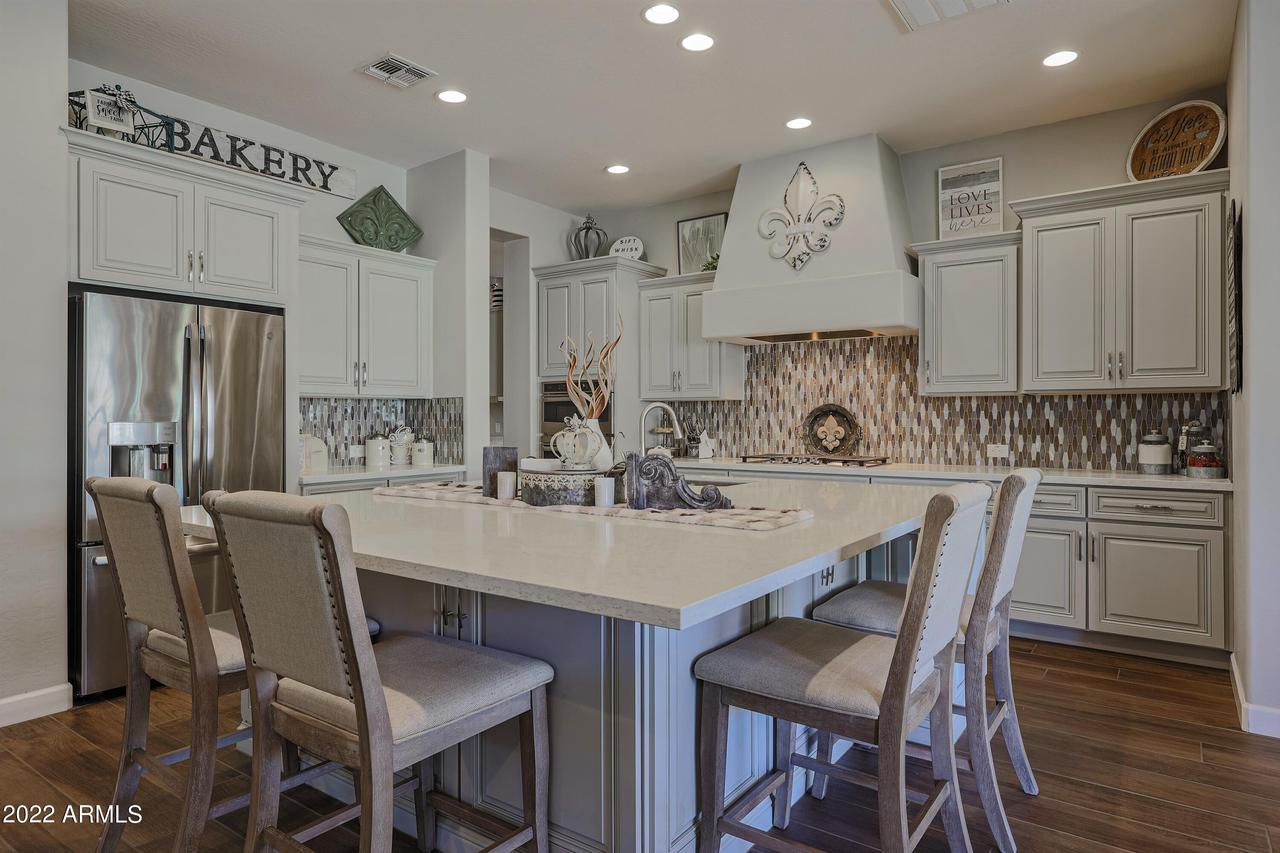 70 E Kennedia Dr., Queen Creek, AZ 85140