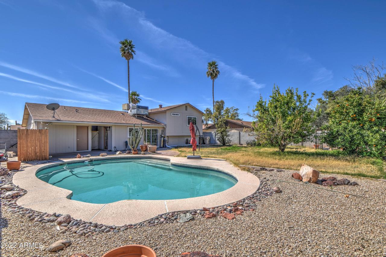 4532 W Cinnabar Ave., Glendale, AZ 85302