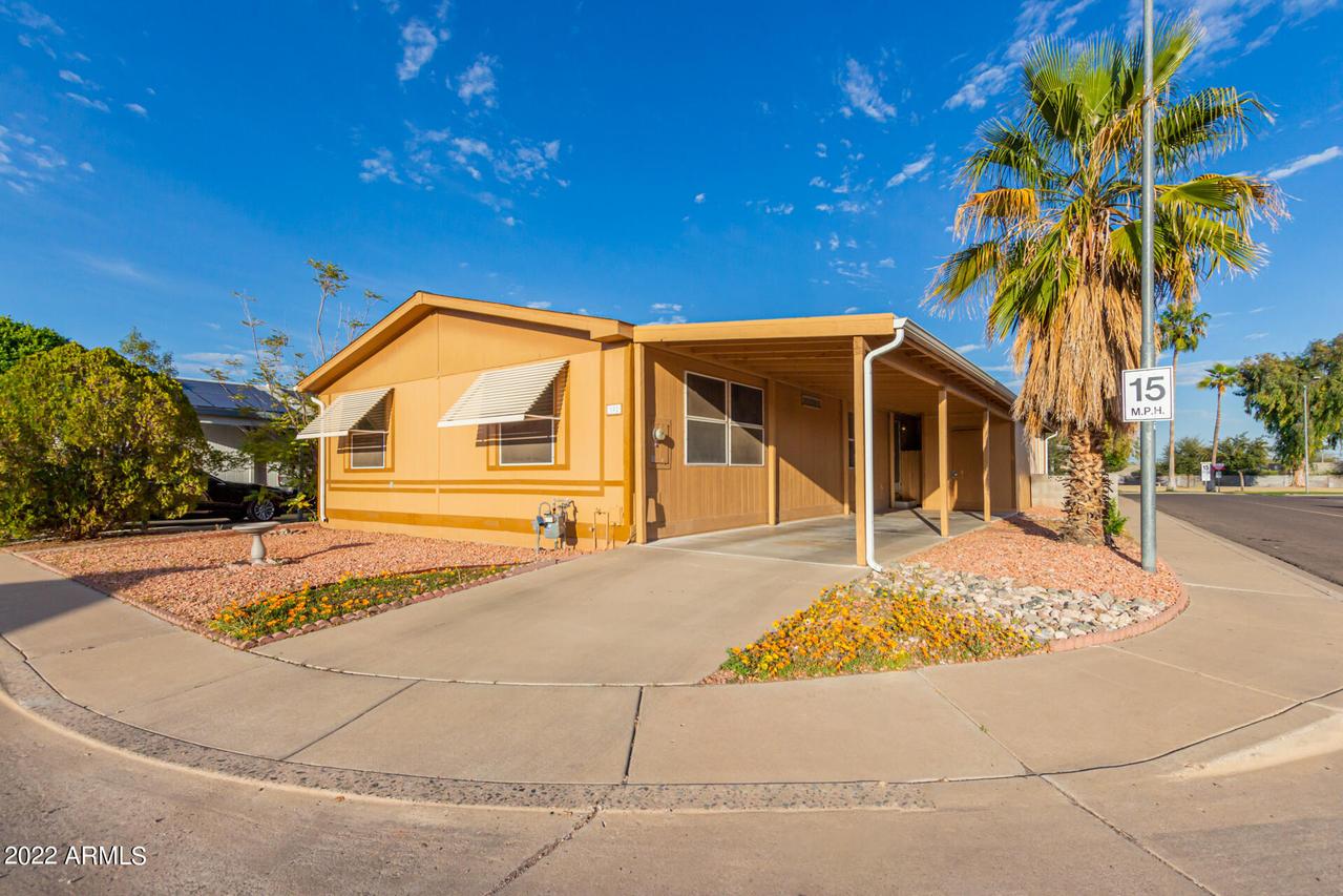 11275 N 99th Ave. #102, Peoria, AZ 85345