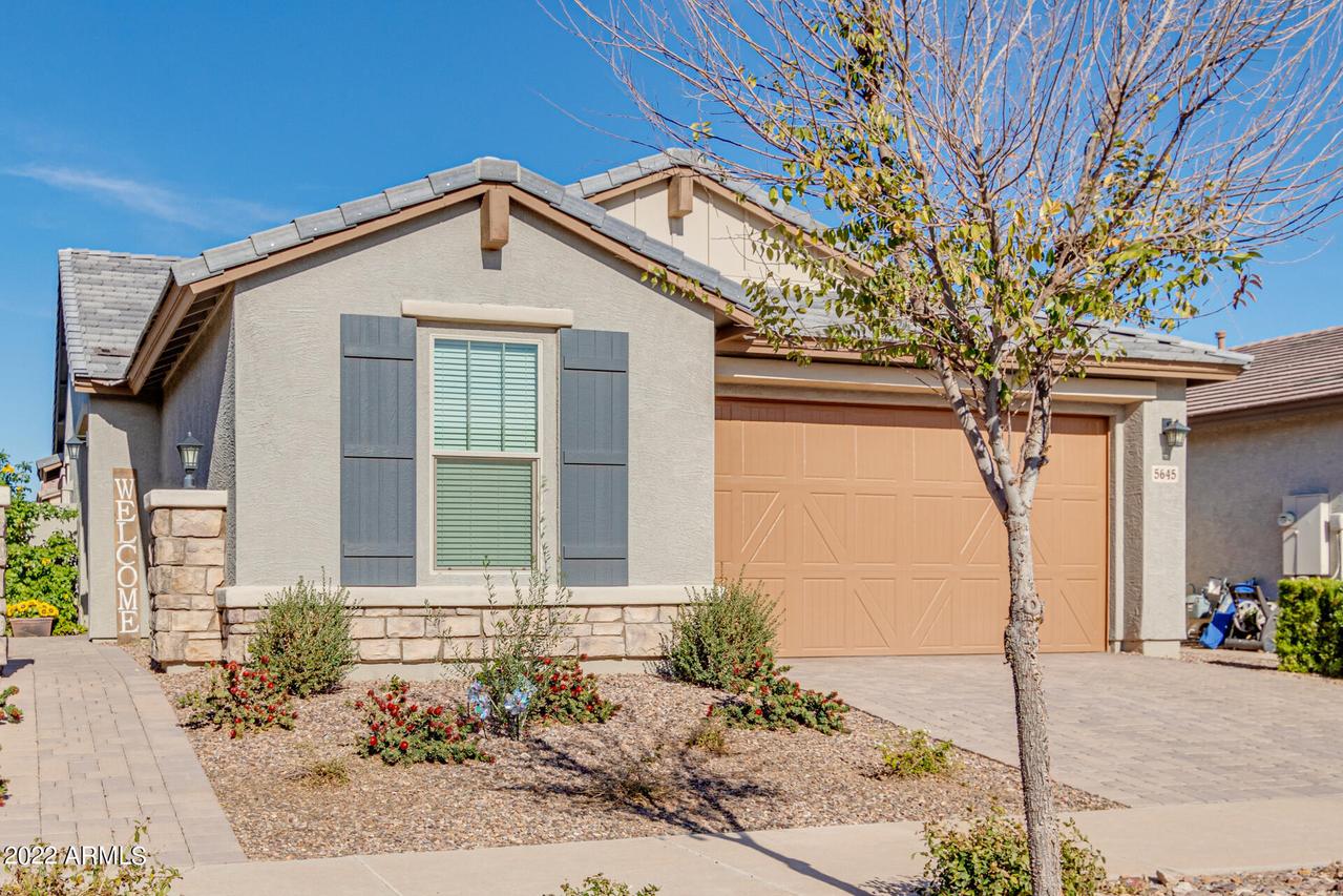 5645 S Colt, Mesa, AZ 85212