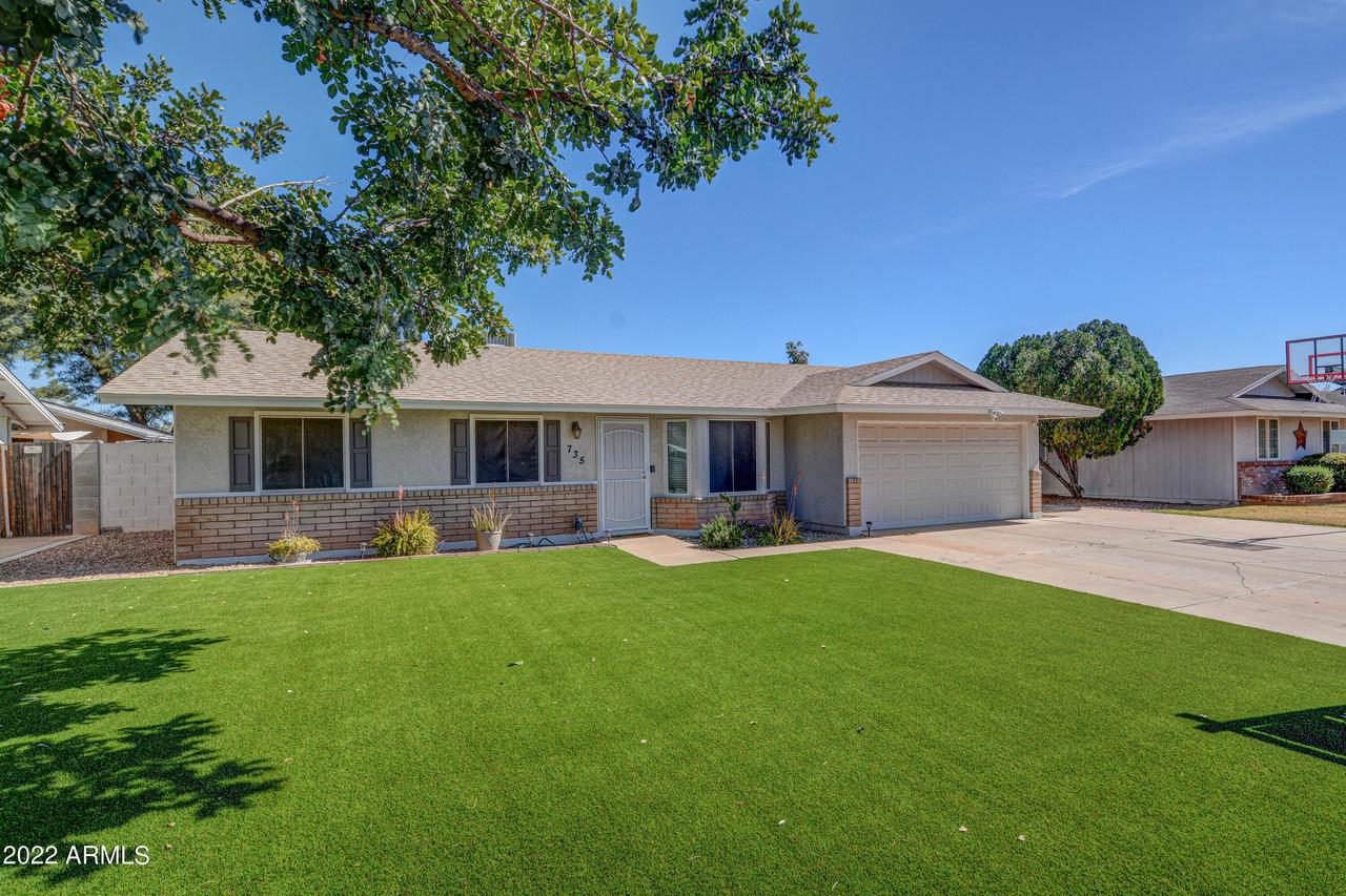 735 S Robin Ln., Mesa, AZ 85204