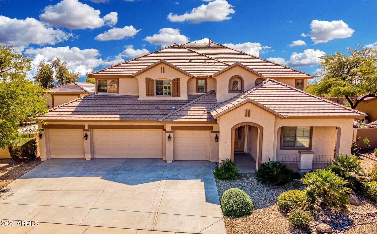 15841 W Becker Ln., Surprise, AZ 85379