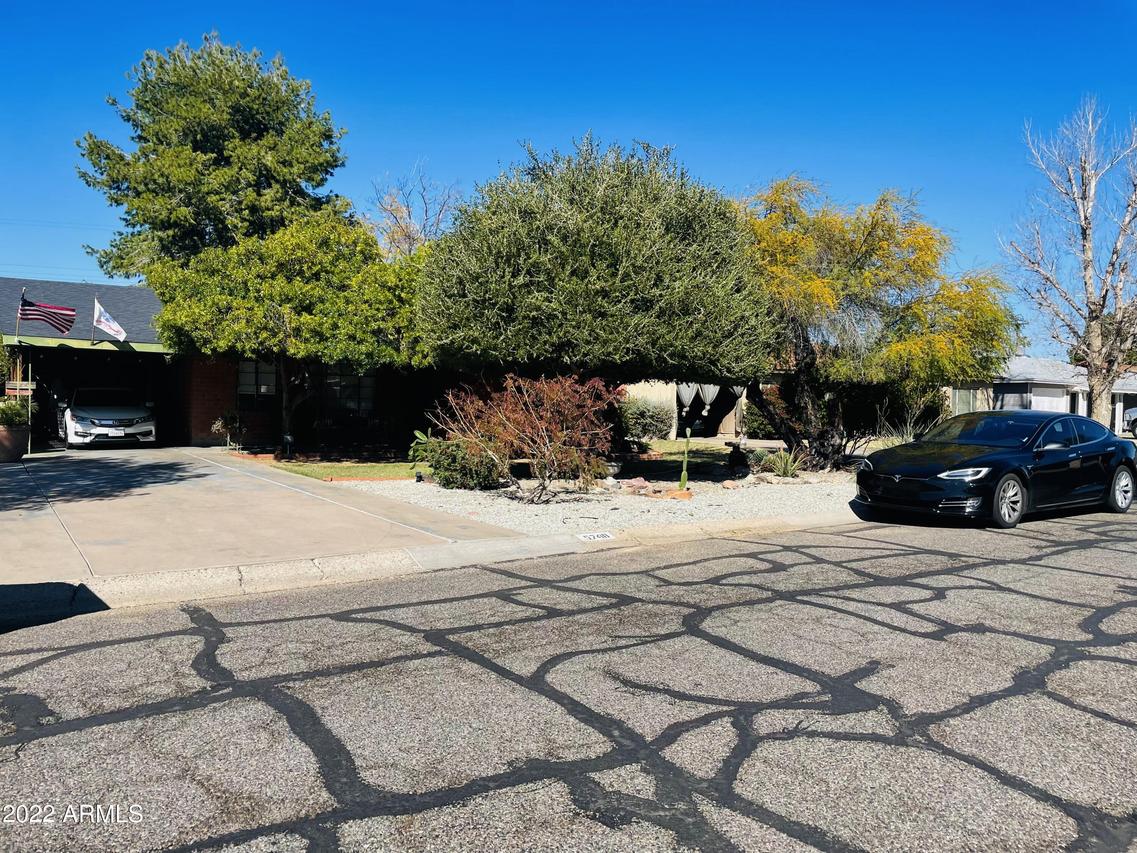 5748 W Vista Ave., Glendale, AZ 85301