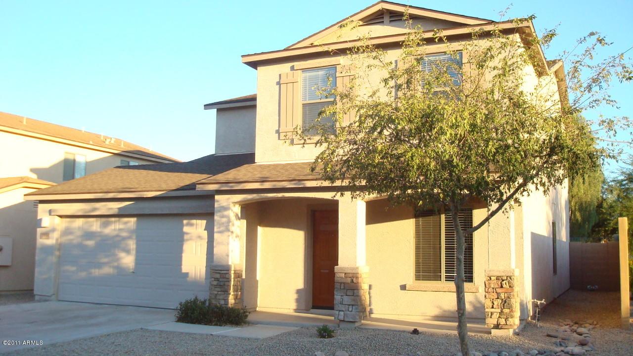 2358 E Meadow Creek Way, San Tan Valley, AZ 85140