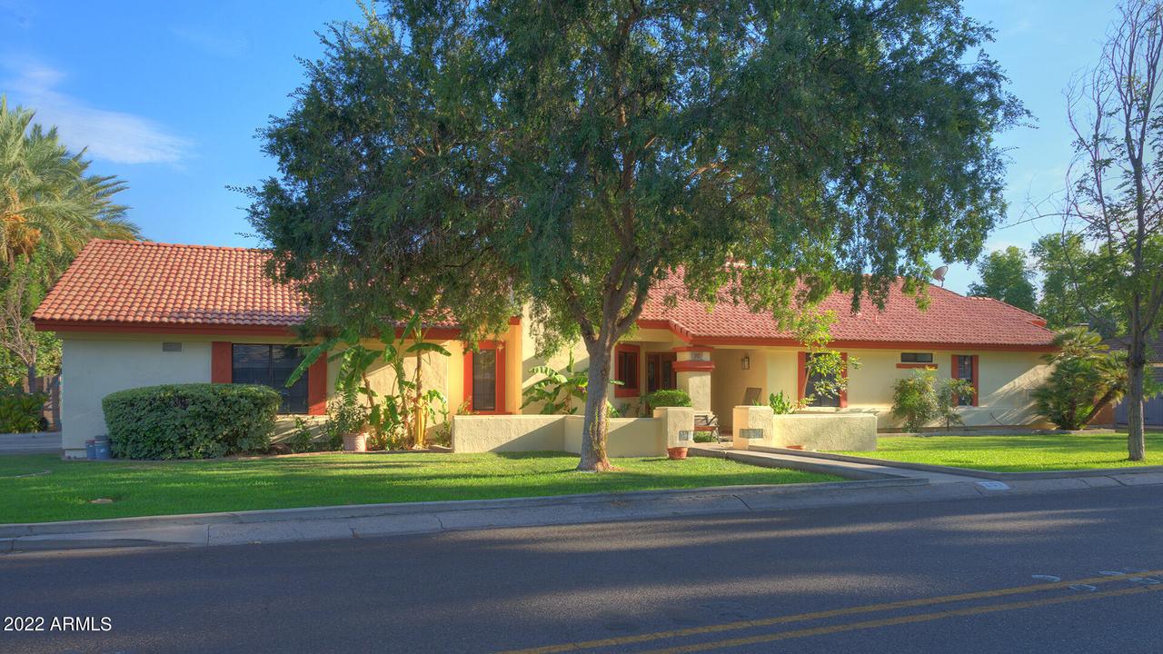 201 W Flynn Ln., Phoenix, AZ 85013