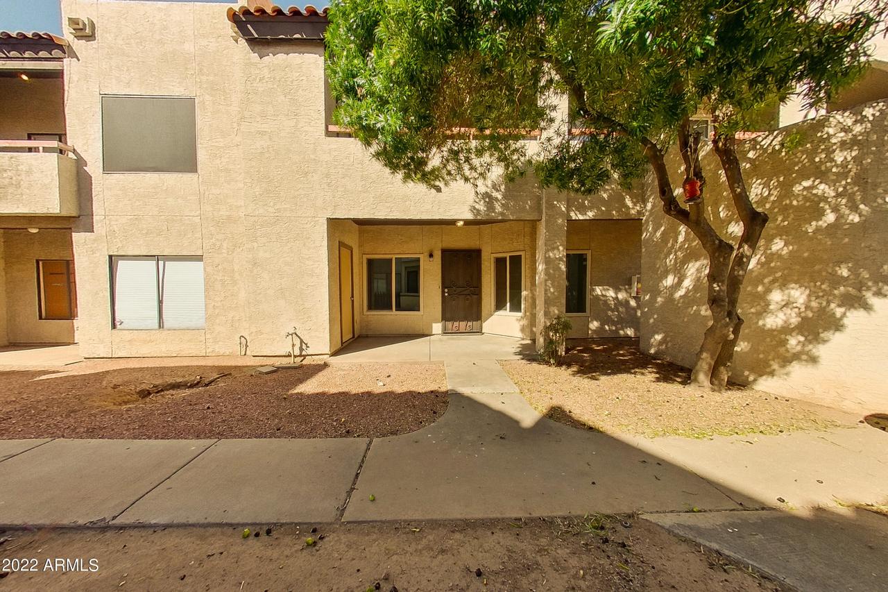 11666 N 28th Dr. #135, Phoenix, AZ 85029