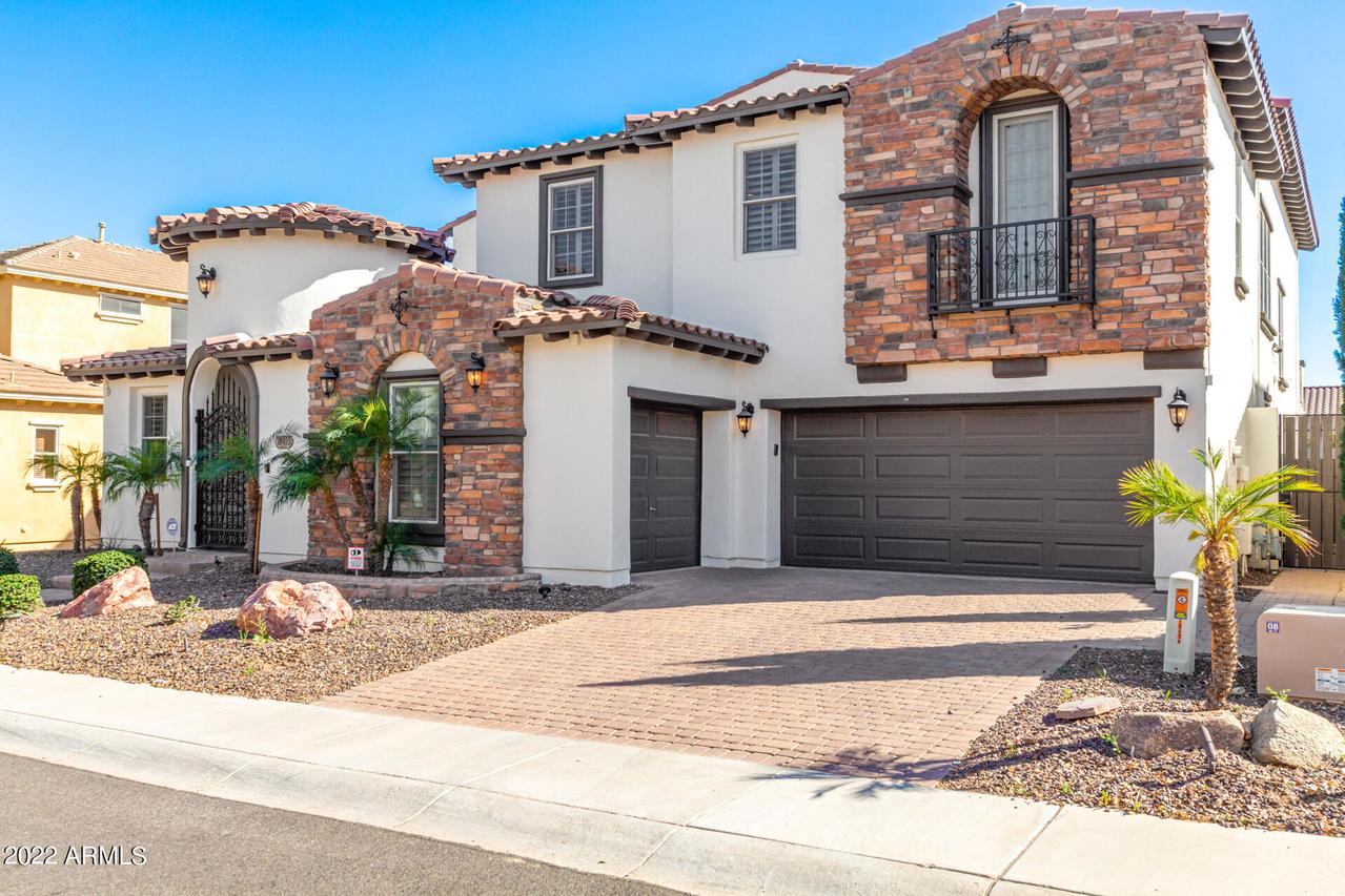18423 W Palo Verde Ave., Waddell, AZ 85355