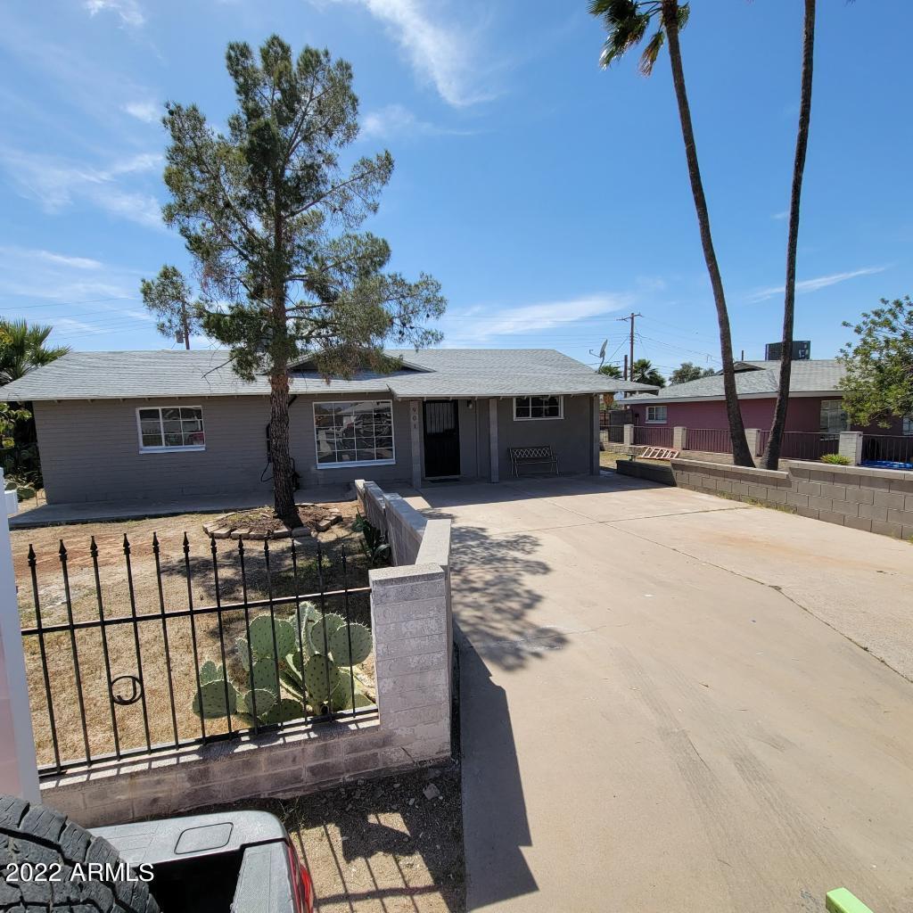 901 W Paseo Way, Phoenix, AZ 85041