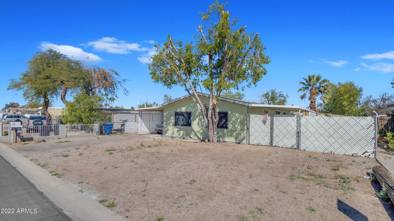 7726 E Golf Ave., Mesa, AZ 85209