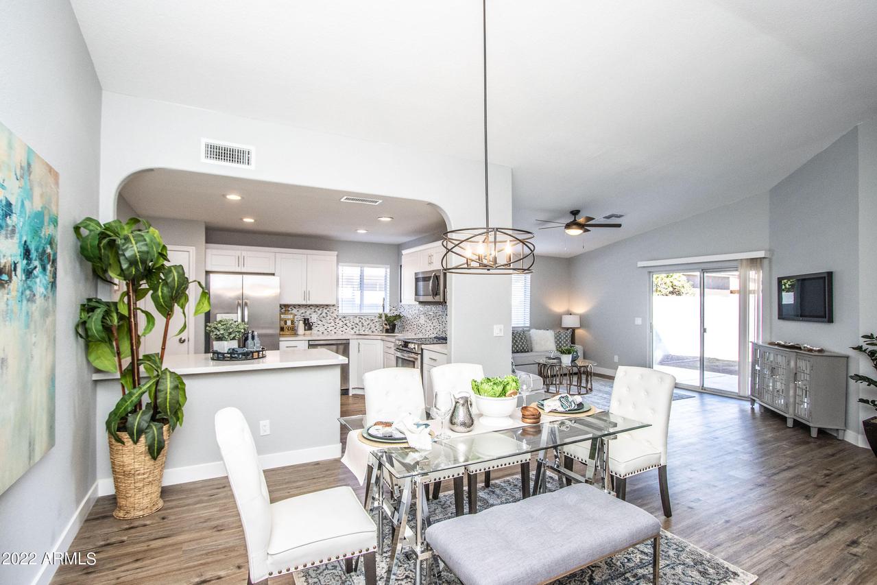 8802 W Madison St., Peoria, AZ 85345