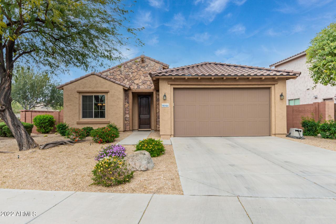 9056 W Iona Way, Peoria, AZ 85383