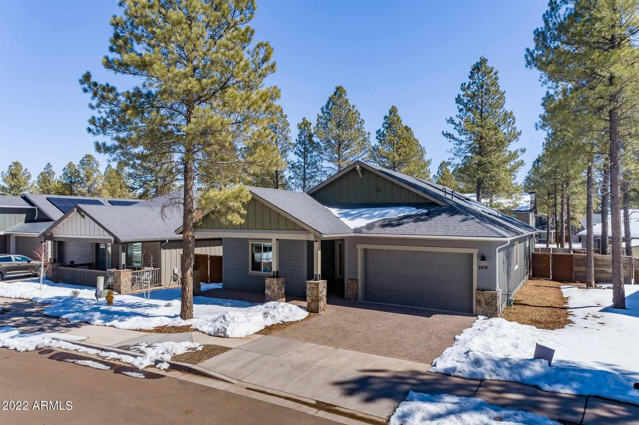 2416 S Luginbuhl St., Flagstaff, AZ 86001