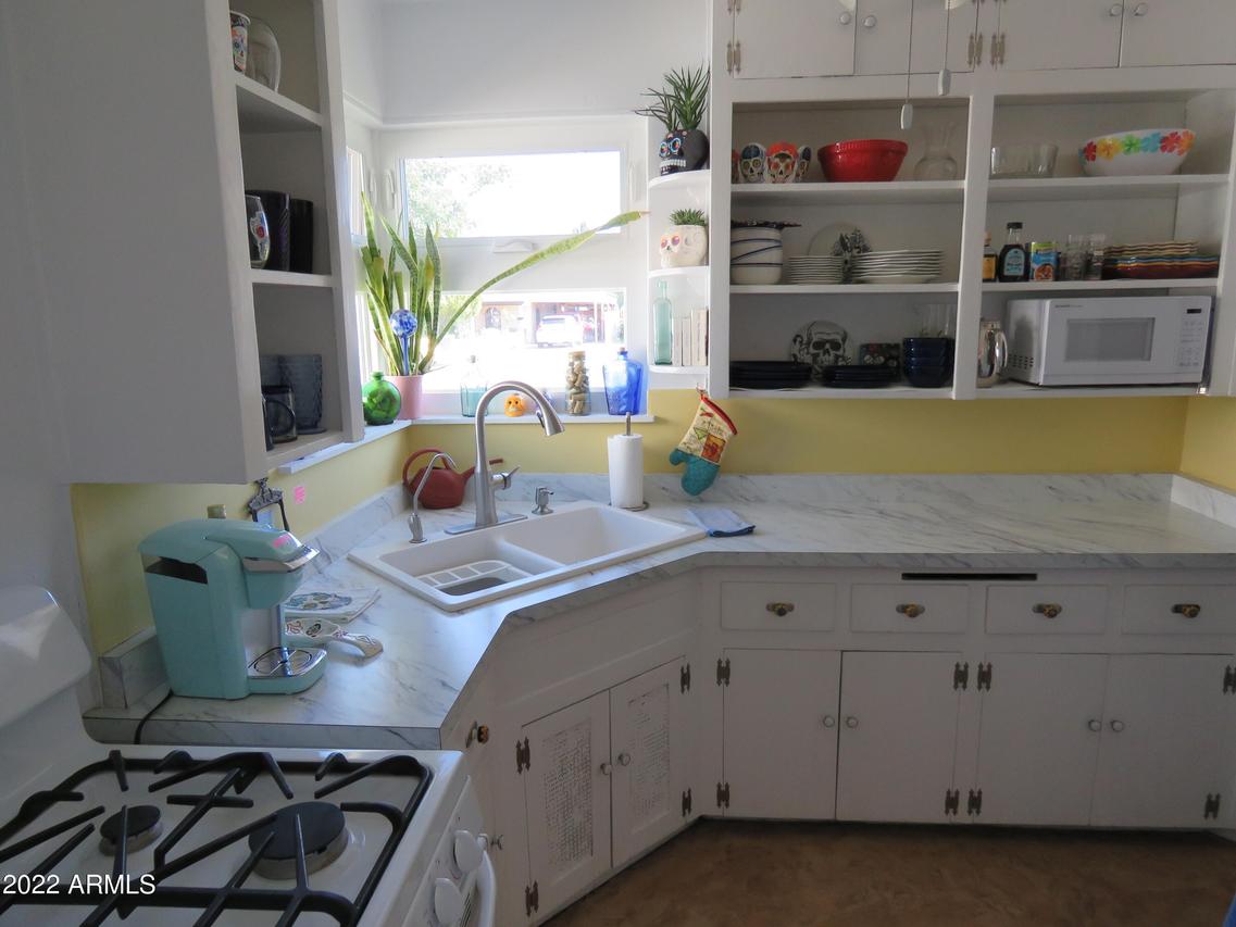 2222 E Virginia Ave., Phoenix, AZ 85006