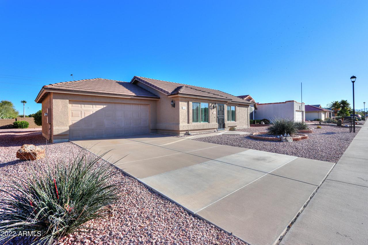 2161 Leisure World, Mesa, AZ 85206