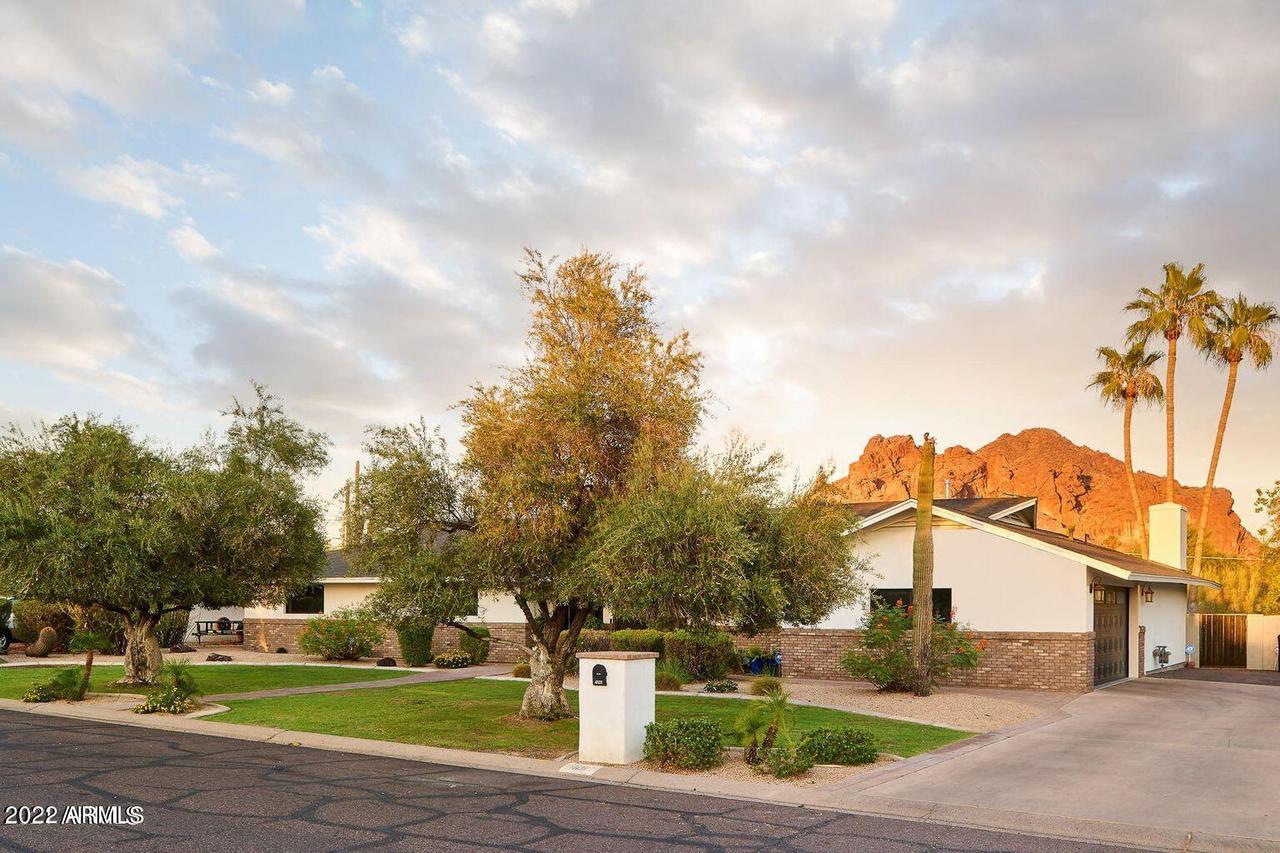 4131 E San Miguel Ave., Phoenix, AZ 85018