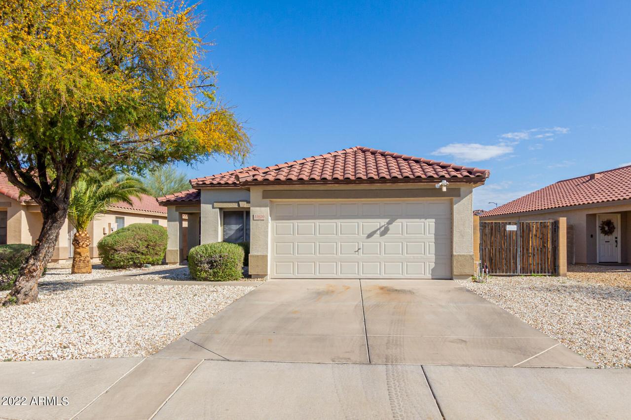 15620 W Acapulco Ln., Surprise, AZ 85379