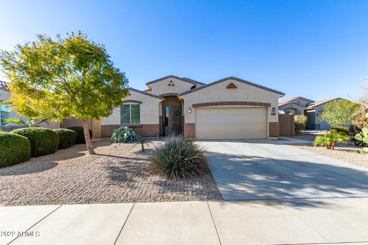 36070 N Matthews Dr., San Tan Valley, AZ 85143