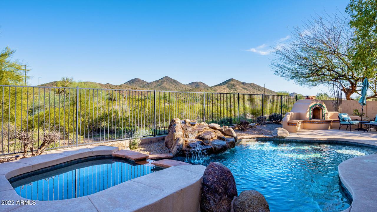 31611 N 20th Ave., Phoenix, AZ 85085
