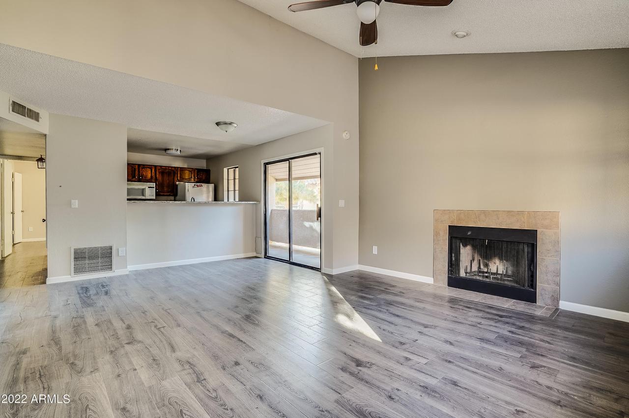 533 W Guadalupe Rd. #2137, Mesa, AZ 85210