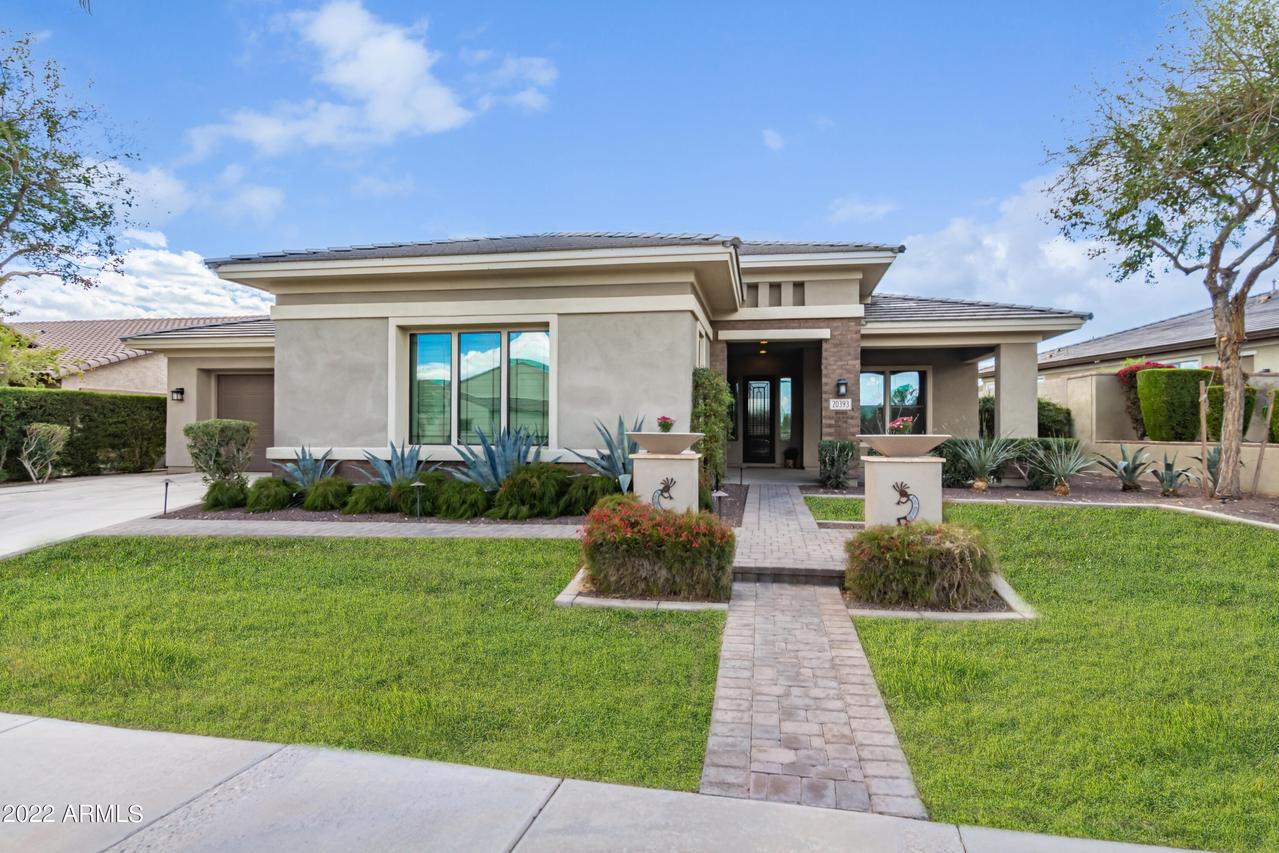 20393 W Crescent Dr., Buckeye, AZ 85396