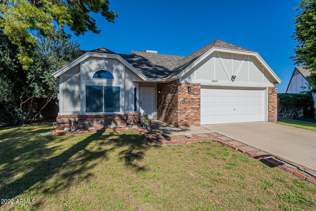 18819 N 49th Ave., Glendale, AZ 85308