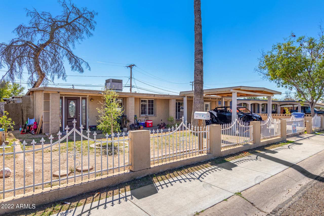 3941 W Palm Ln., Phoenix, AZ 85009