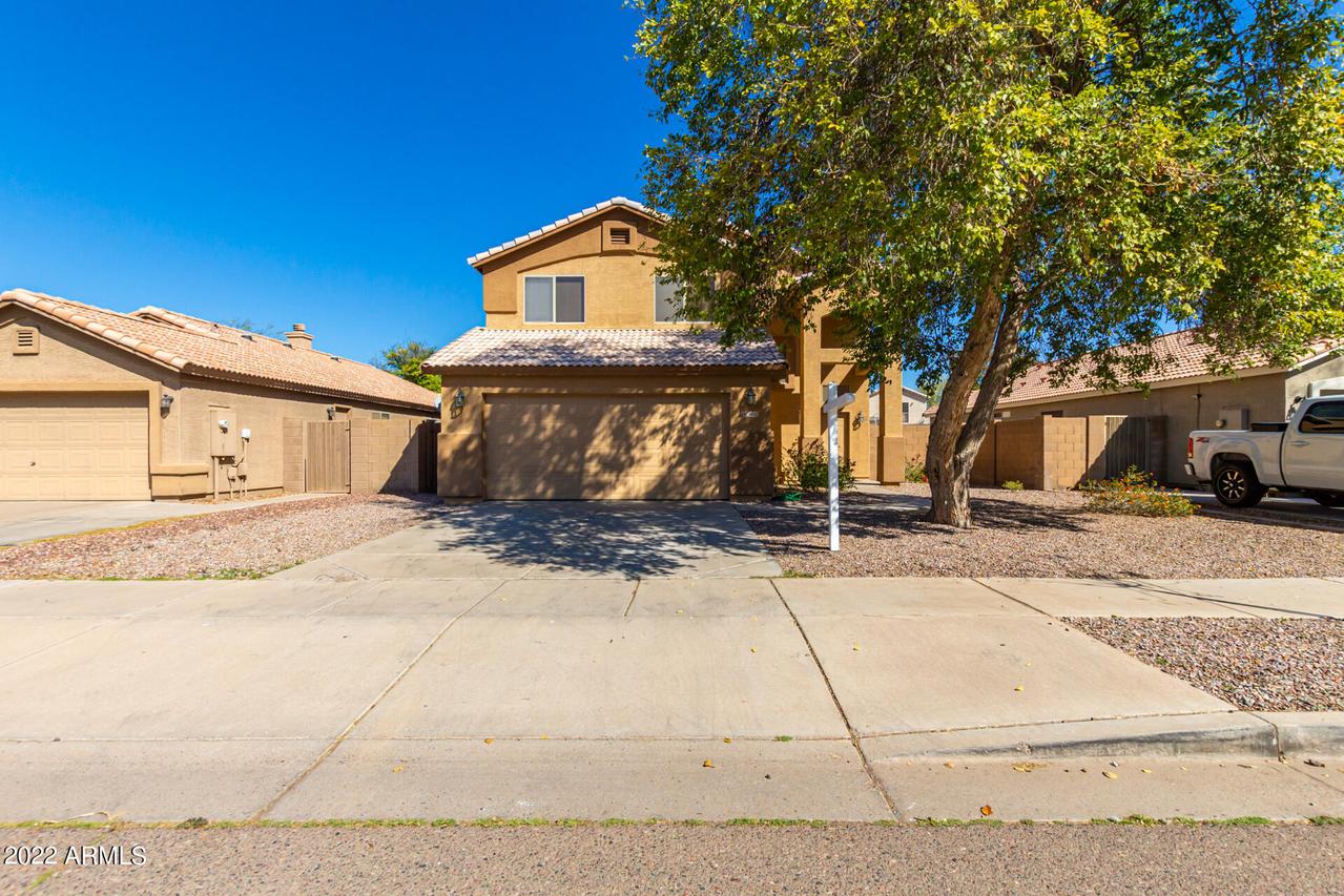 8032 W Preston Ln., Phoenix, AZ 85043
