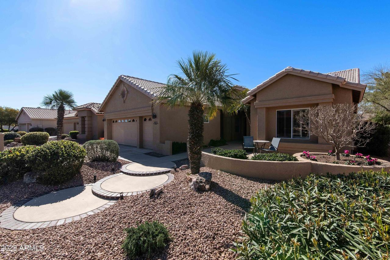 9035 E Cedar Waxwing Dr., Sun Lakes, AZ 85248