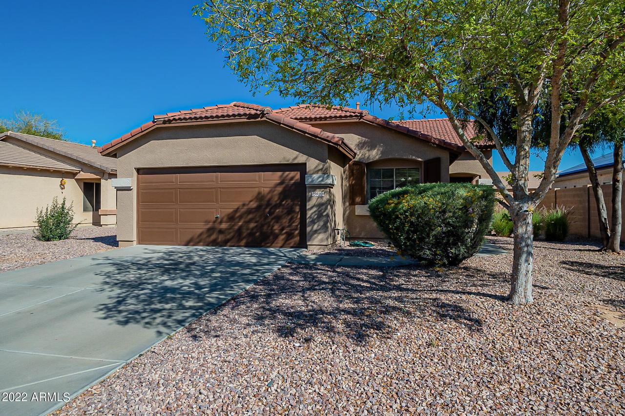 15922 W Acapulco Ln., Surprise, AZ 85379