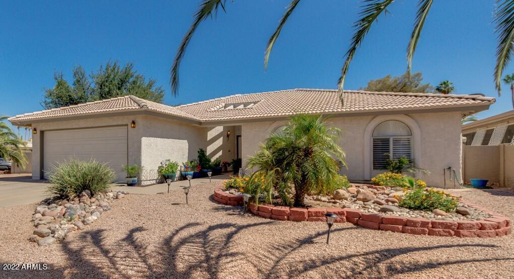 10425 E Regal Dr., Sun Lakes, AZ 85248