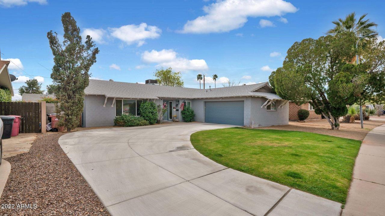 8637 E Buena Terra Way, Scottsdale, AZ 85250