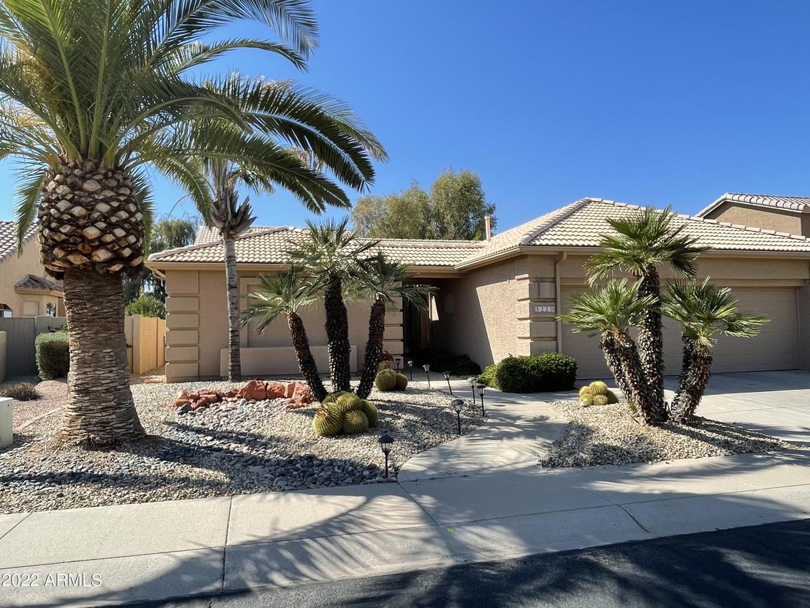 5220 S Tanglewood Dr., Sun Lakes, AZ 85248