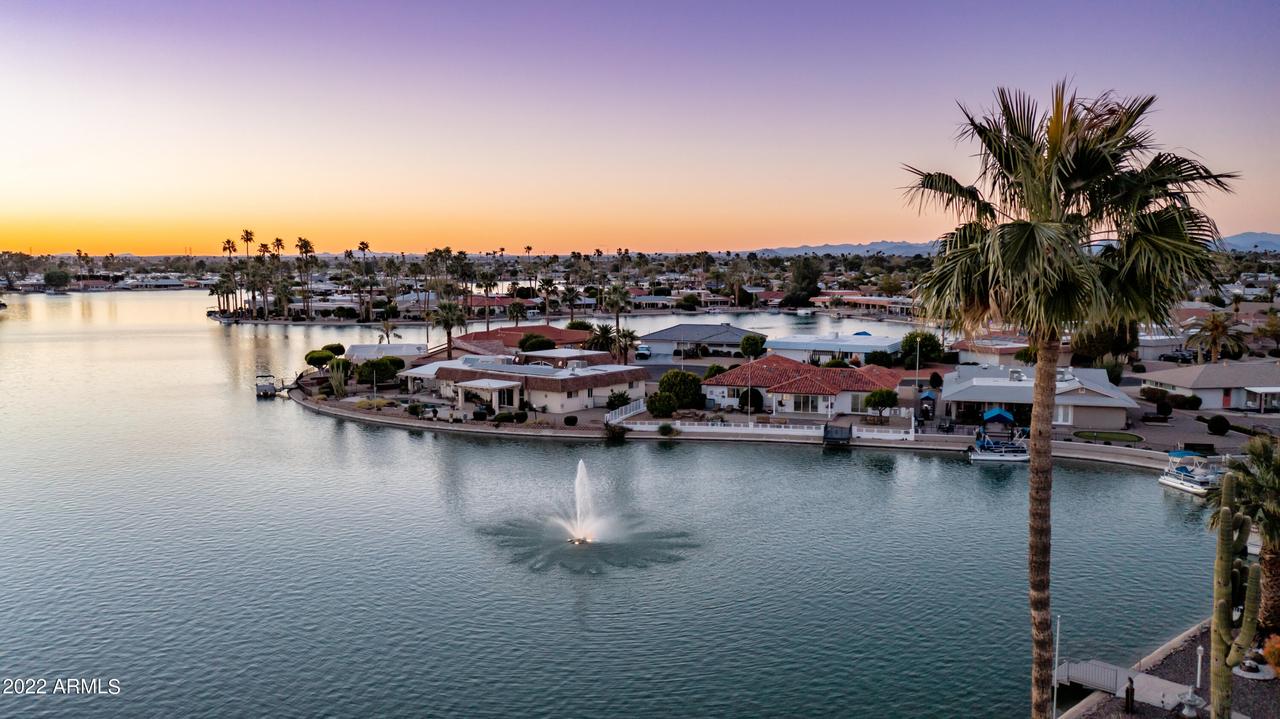 13611 N Tan Tara Point, Sun City, AZ 85351